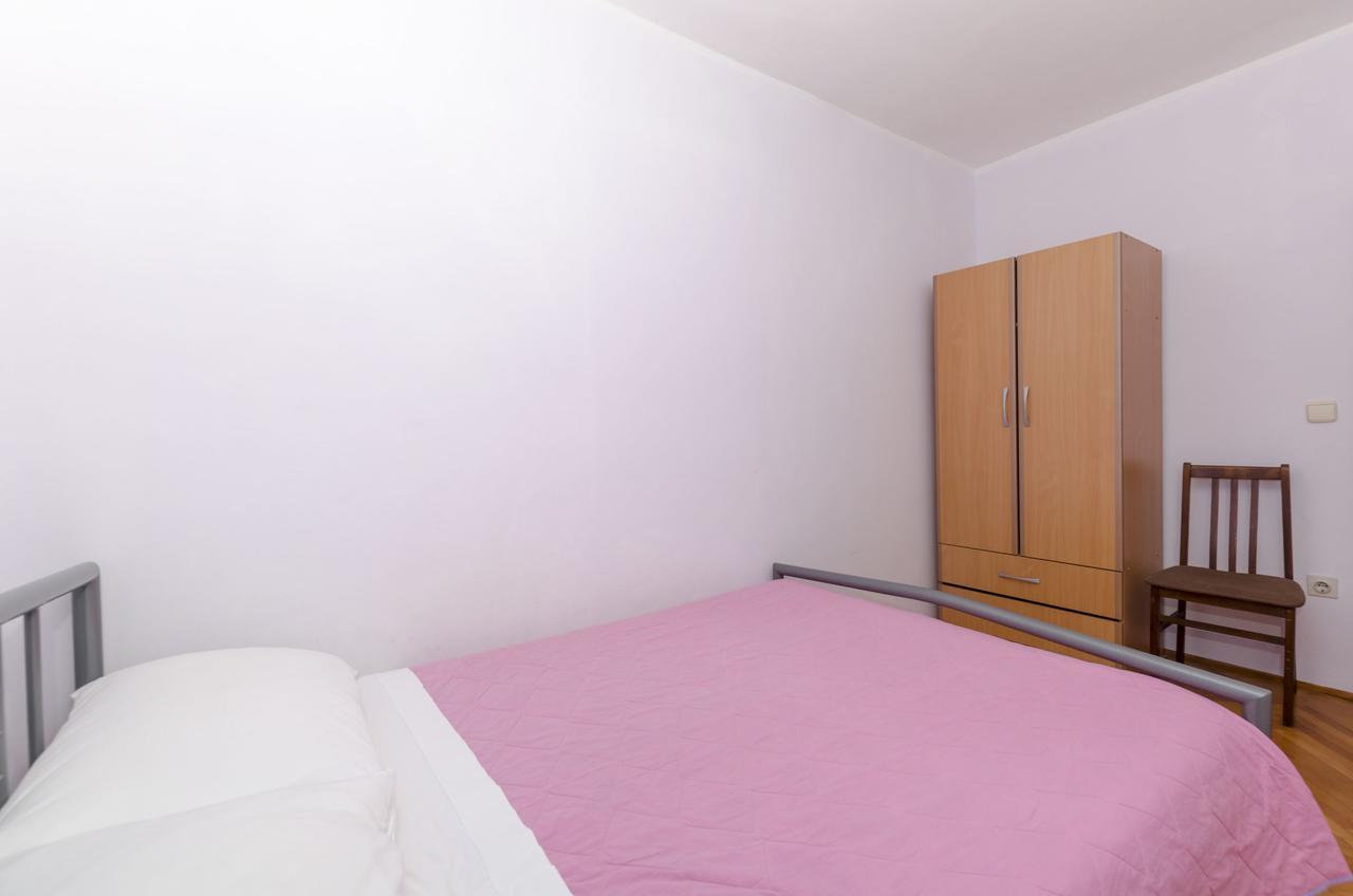 Apartments Katica Primosten Exterior photo