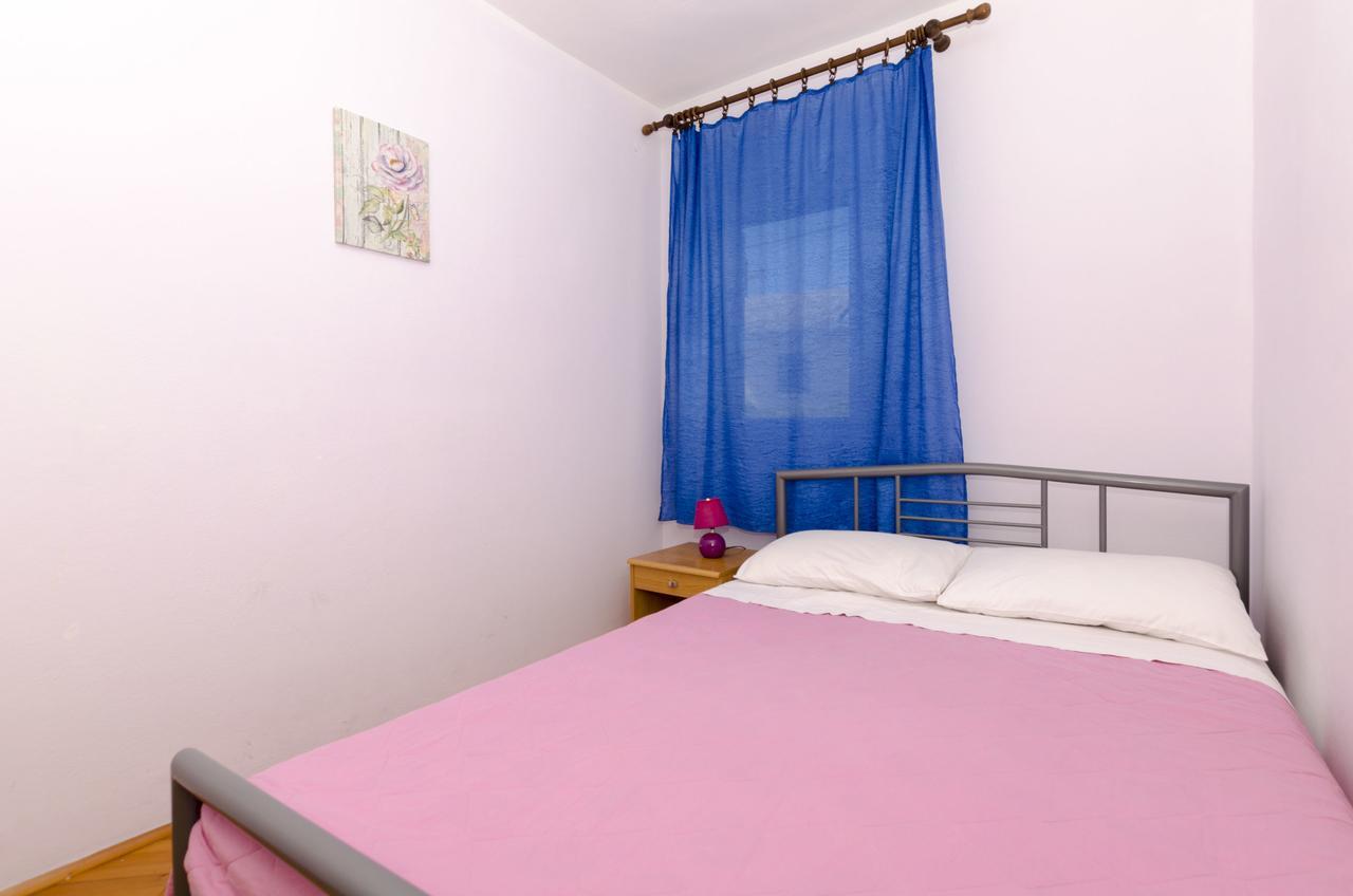 Apartments Katica Primosten Exterior photo