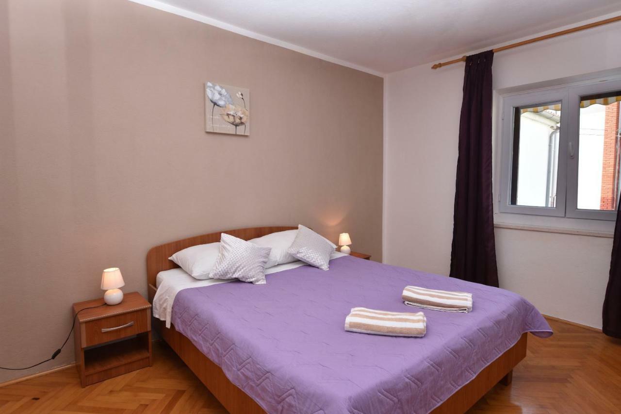 Apartments Katica Primosten Exterior photo